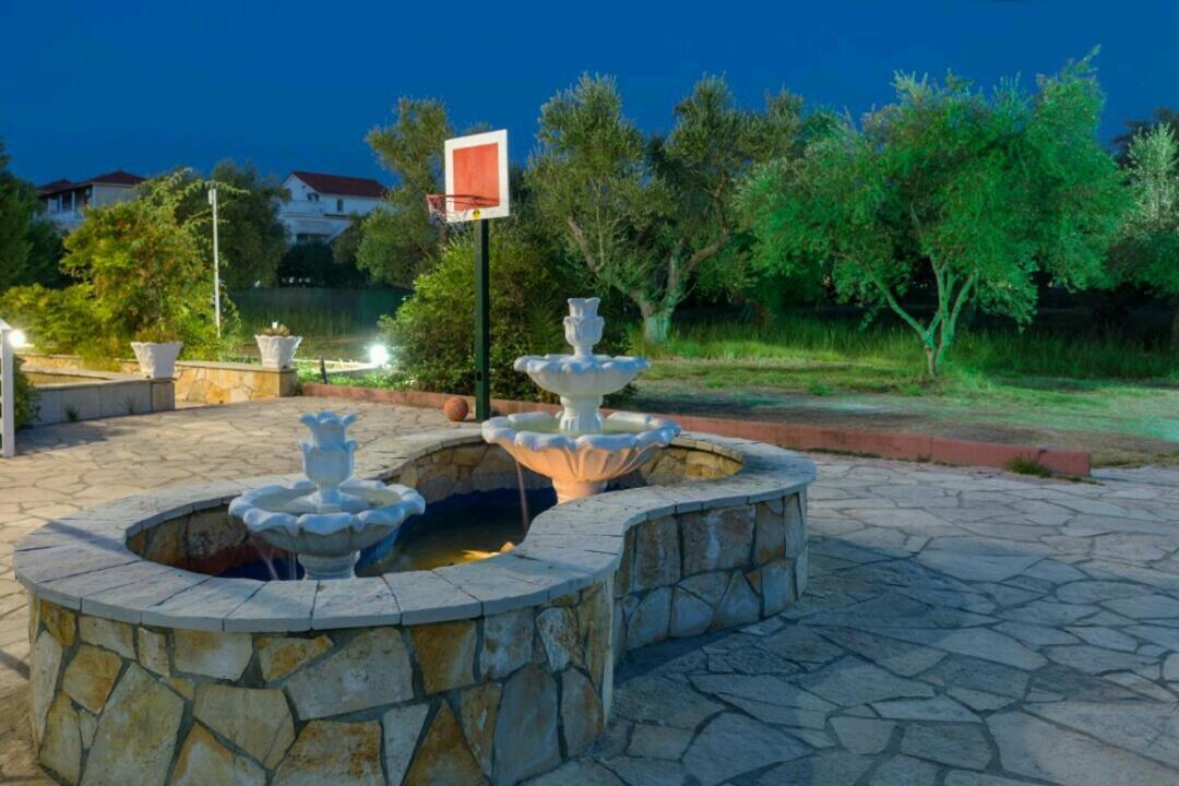 Eleni Studios & Apartments Alykes  Luaran gambar