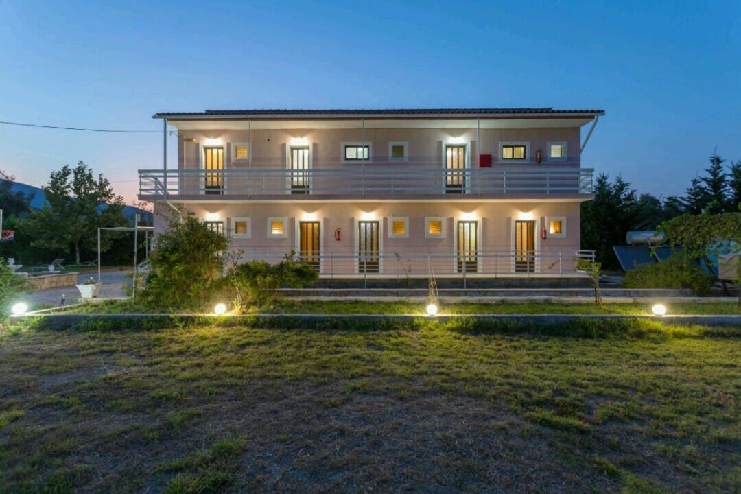 Eleni Studios & Apartments Alykes  Luaran gambar