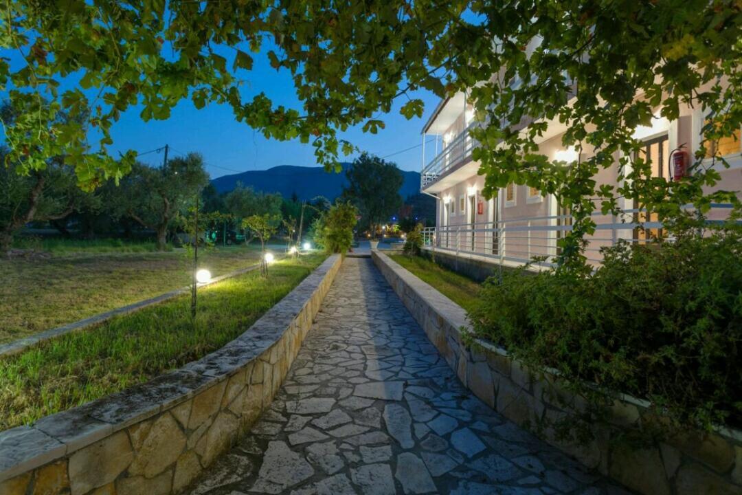 Eleni Studios & Apartments Alykes  Luaran gambar